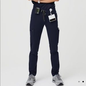 FIGS Yola skinny scrub pants in navy
